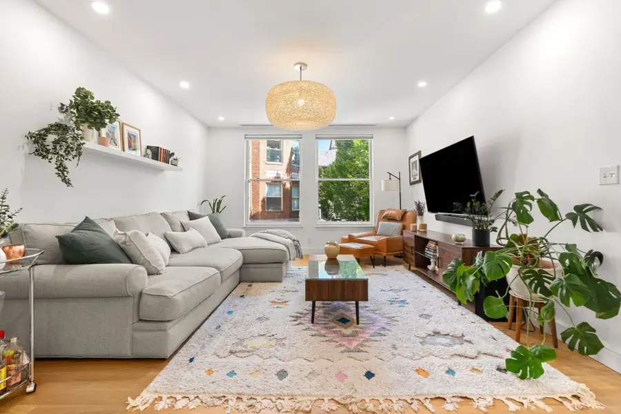 25 Marion St #27, Brookline, MA 02446 - #2