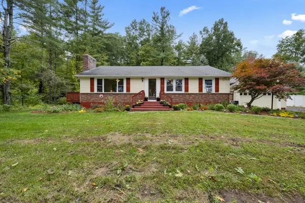 30 W Sutton Rd, Sutton, MA 01590