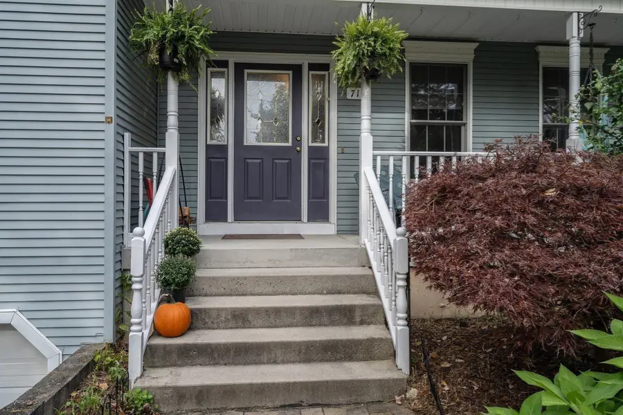 71 Babcock Tavern Rd, Ware, MA 01082 - #3
