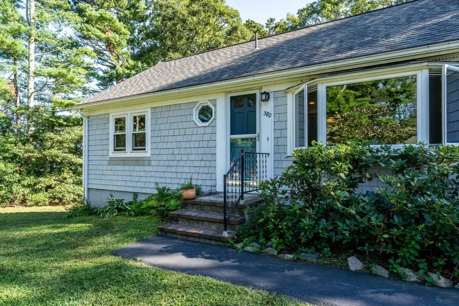 382 Mariner Circle, Cotuit, MA 02635 - #3