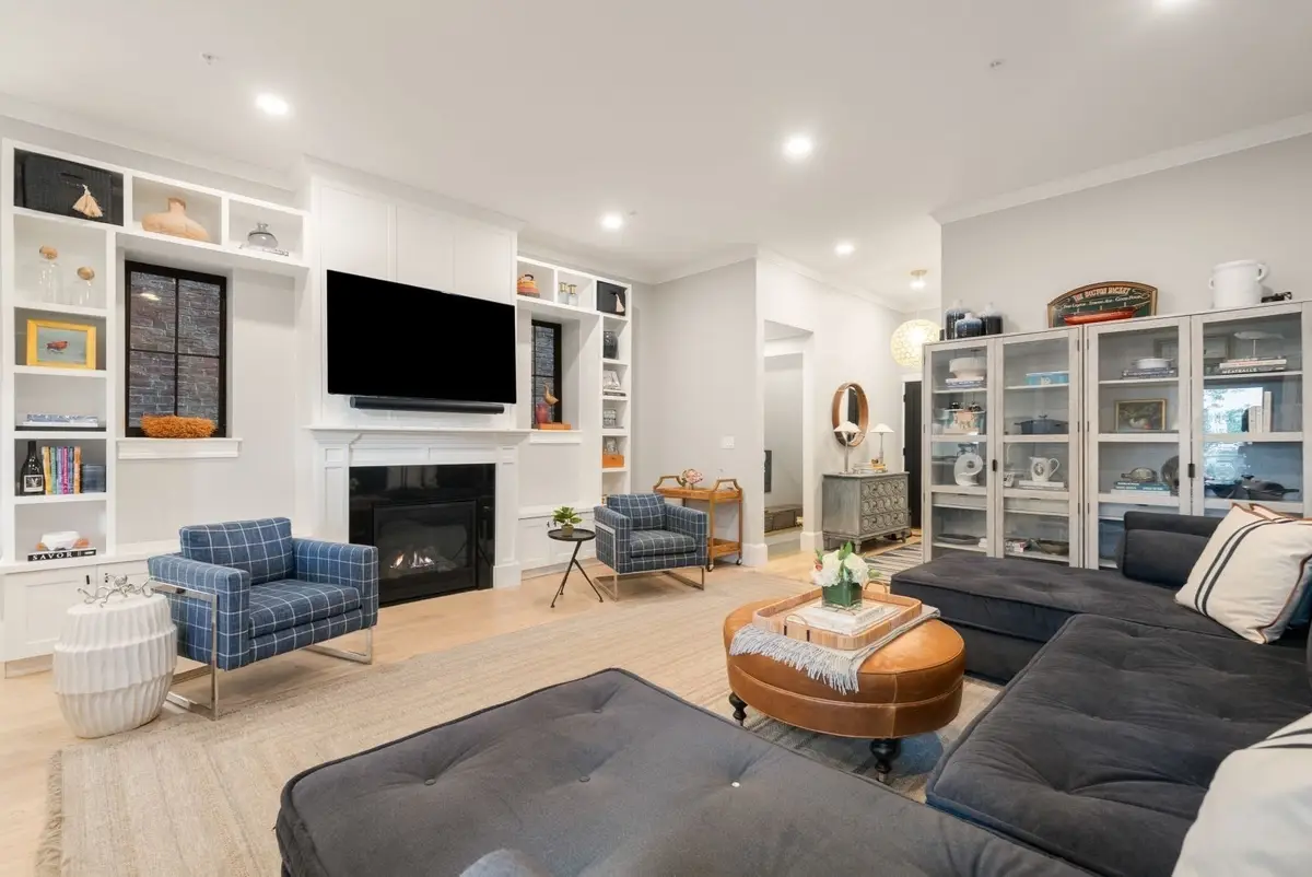 40 Mount Vernon Street #1, Boston, MA 02129 - #1