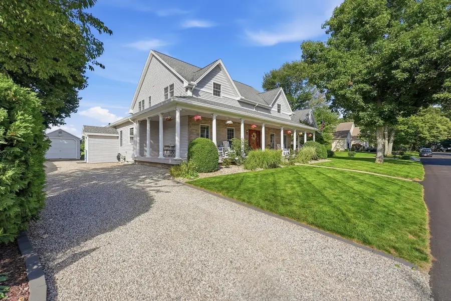 116 Grandview Avenue, West Springfield, MA 01089 - #3