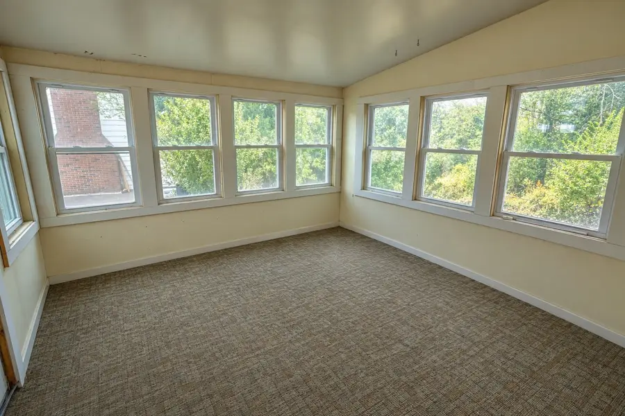 715-717 Boylston St, Newton, MA 02461 - #2