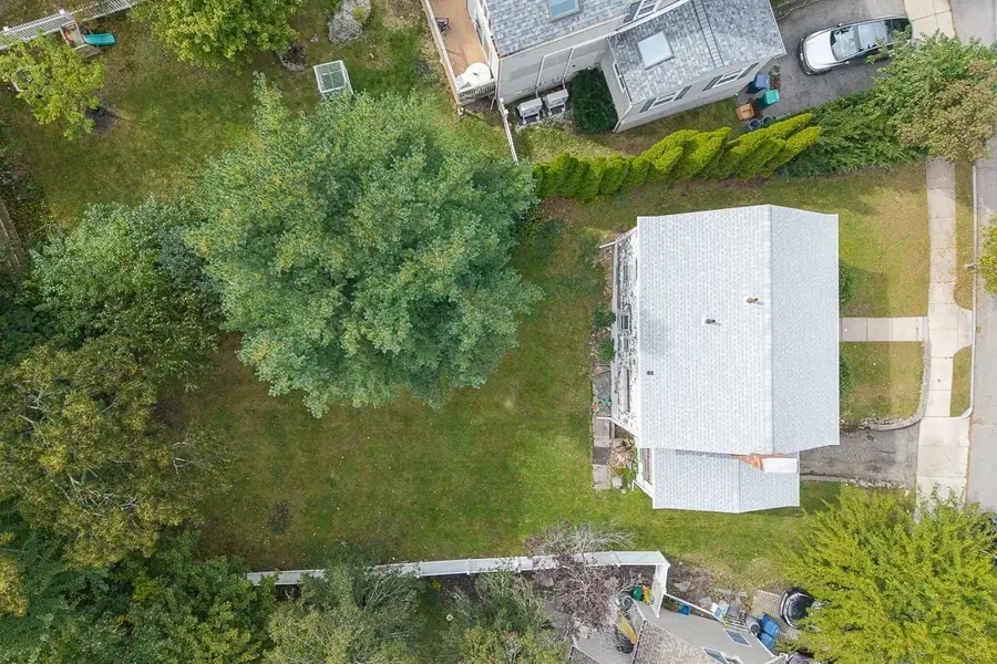 106 Walnut Hill Rd, Newton, MA 02461 - #3