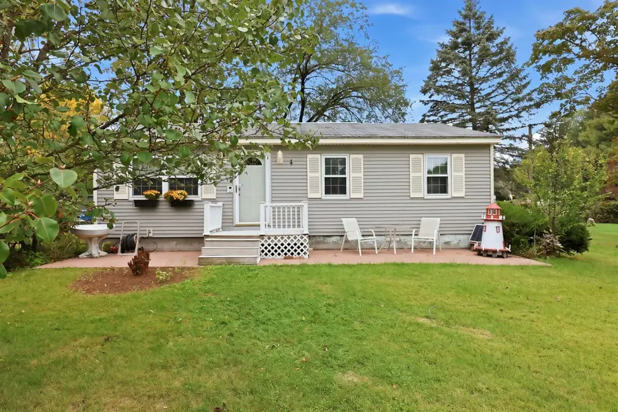 50 Finch Rd, Springfield, MA 01119 - #2