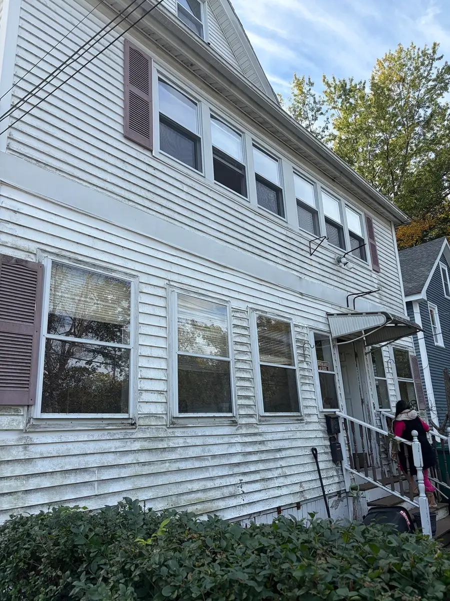 12-14 Billings St, Lowell, MA 01850 - #2