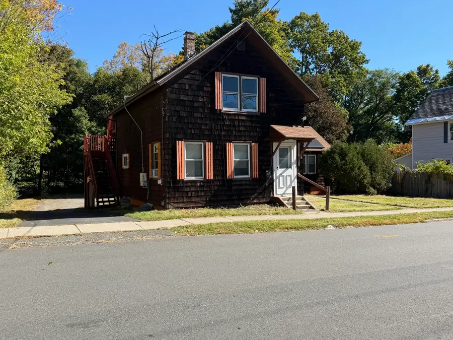 165 Chapman St, Greenfield, MA 01301 - #2