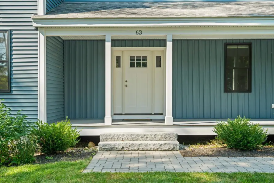 63 Locust St, Salisbury, MA 01952 - #2