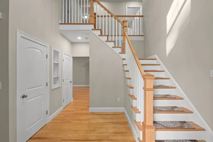 63 Locust St, Salisbury, MA 01952 - #3