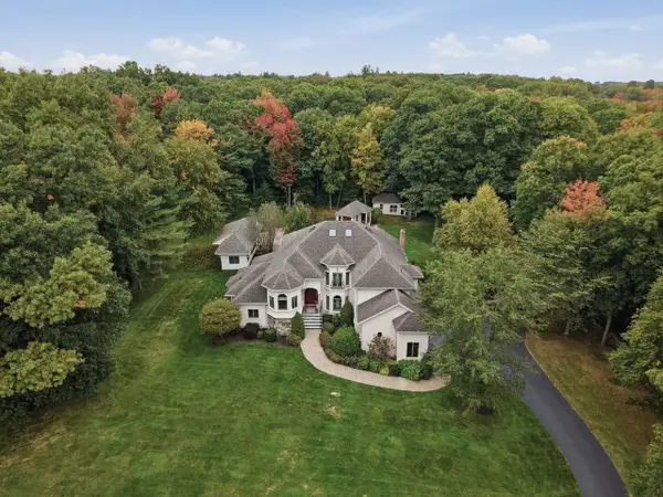 37 Putnam Hill Road, Sutton, MA 01590