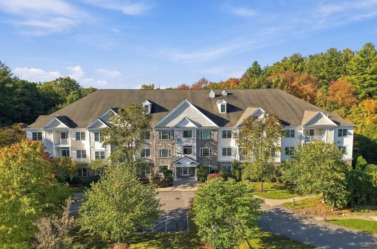 1206 Albion Rd #1206, Bedford, MA 01730 - #1