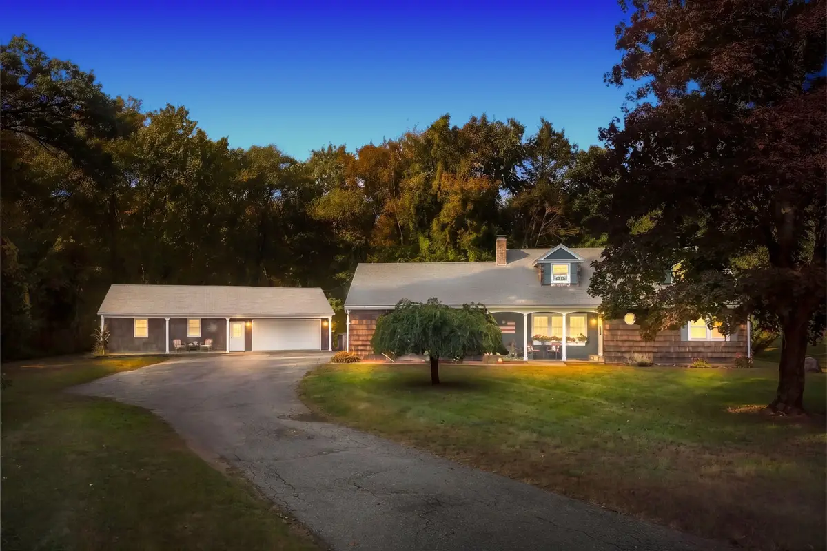 480 Hartford Ave E, Uxbridge, MA 01569 - #1