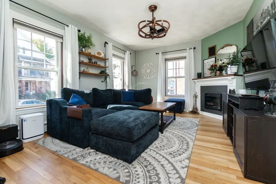138 Robbins Street #1, Waltham, MA 02453 - #2