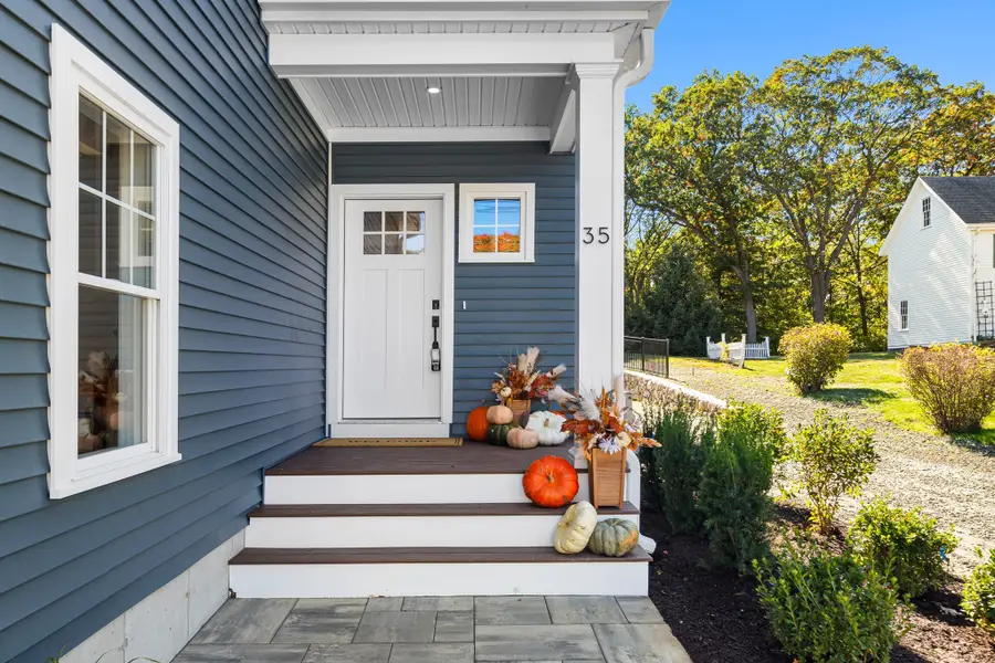 35 School St #35, Woburn, MA 01801 - #2