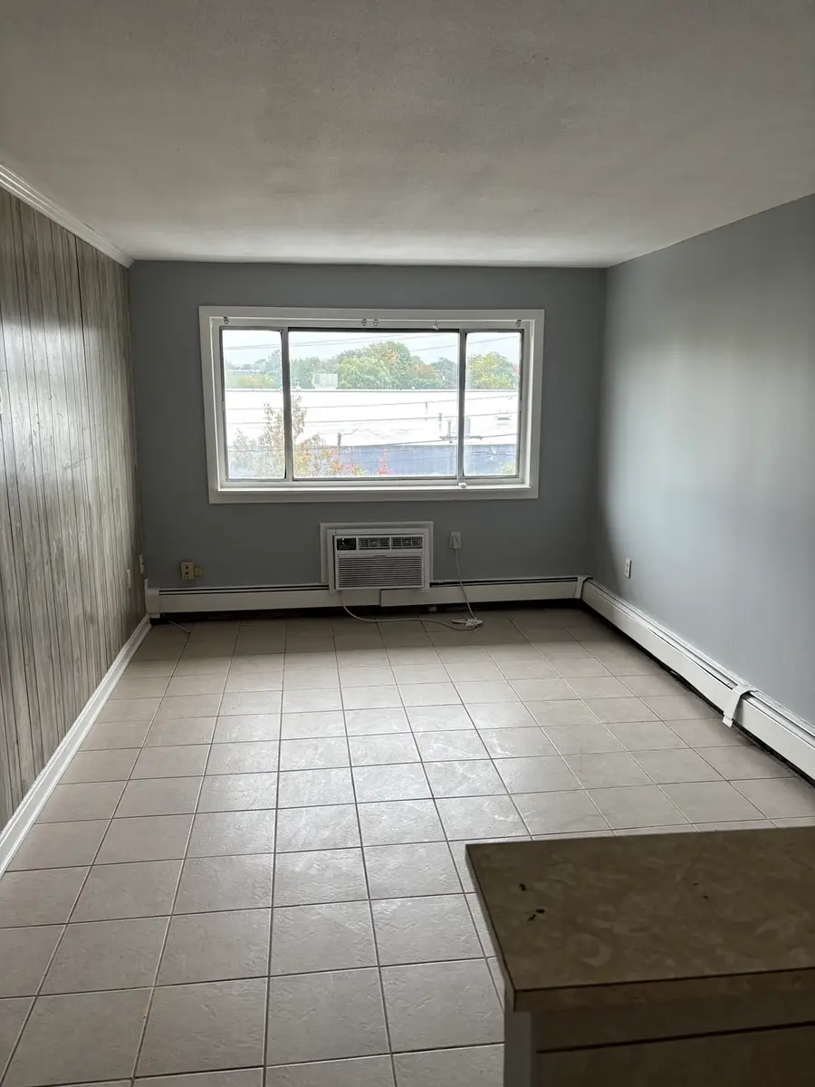 154 Second Street #303, Framingham, MA 01702 - #3