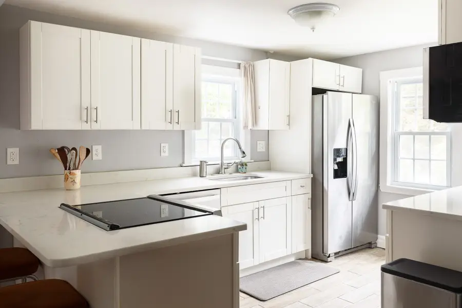 224 Turtle Pond Pkwy, Boston, MA 02136 - #3