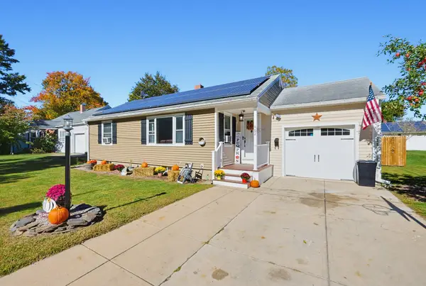 462 Twichell St, Athol, MA 01331