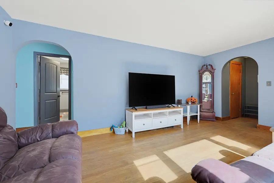 462 Twichell St, Athol, MA 01331 - #3