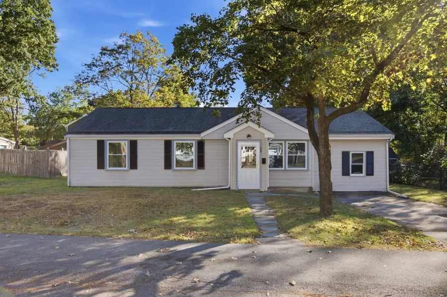 28 Vega St, Weymouth, MA 02188 - #2