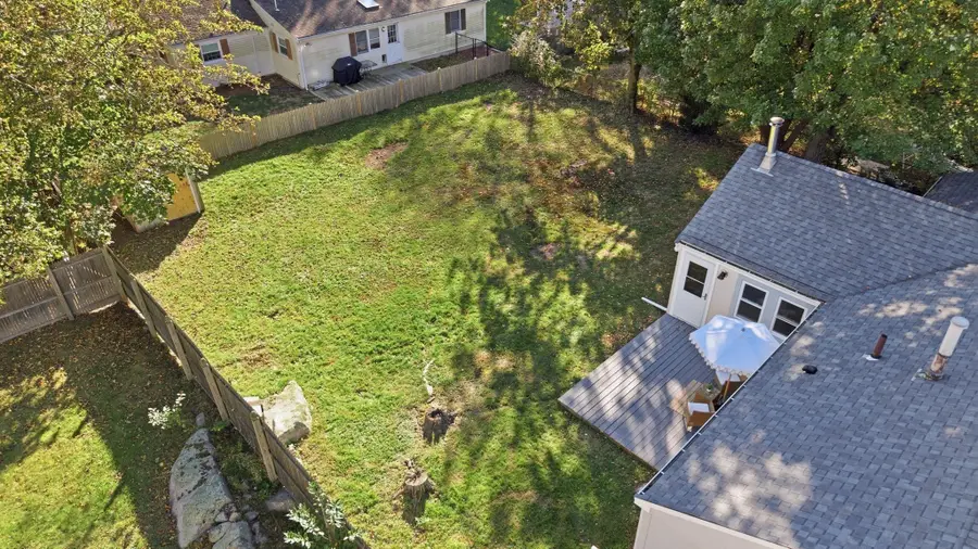 28 Vega St, Weymouth, MA 02188 - #3