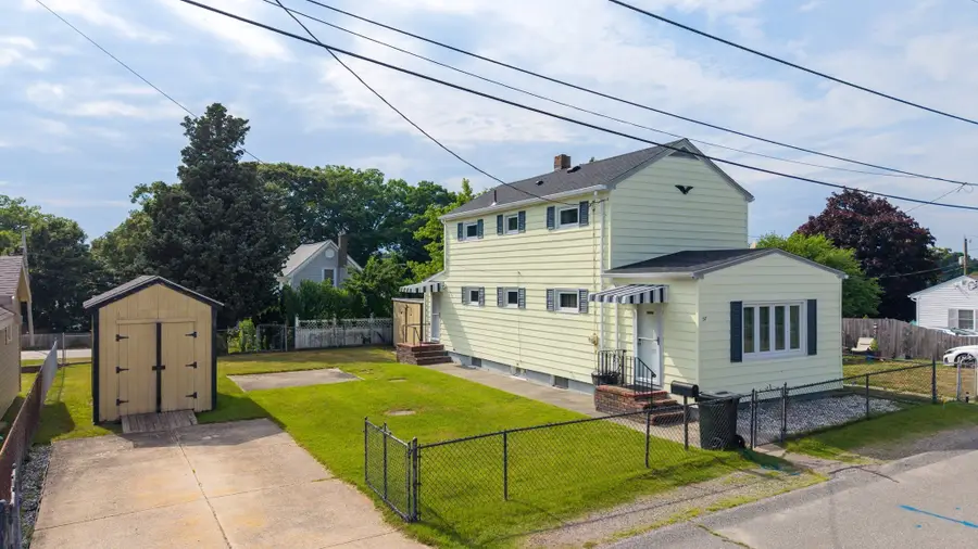 57 Peach St., Swansea, MA 02777 - #3
