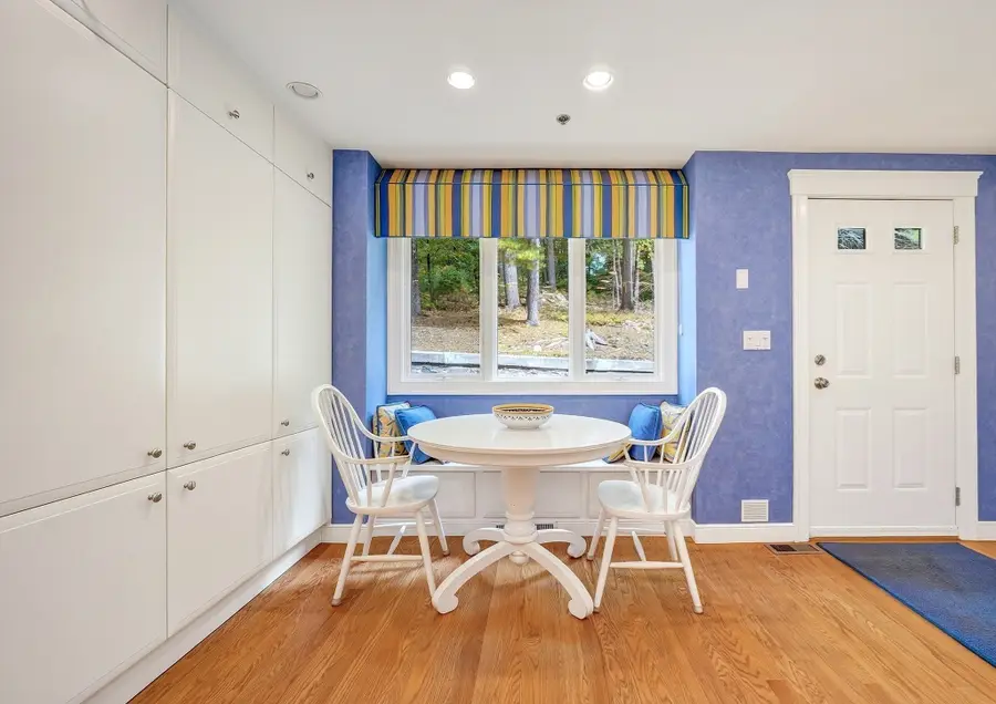96 Sweetwater Ave #9, Bedford, MA 01730 - #2