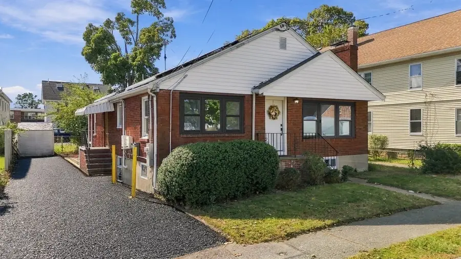 40 Dix Street, Waltham, MA 02453 - #2