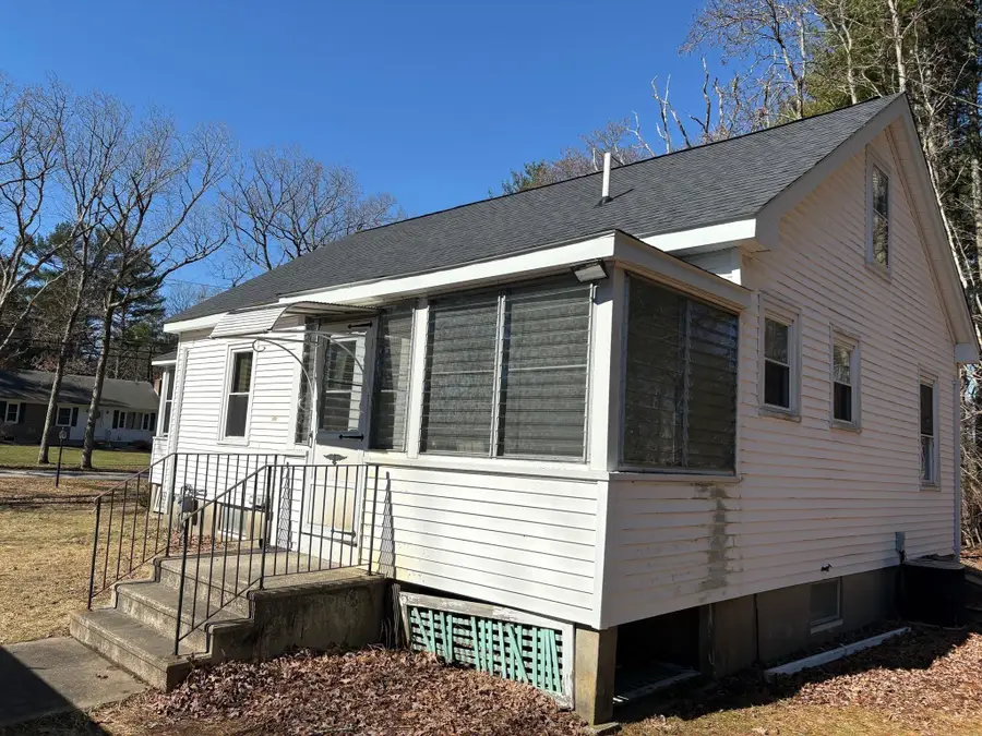 52 Carpenter St, Seekonk, MA 02771 - #2