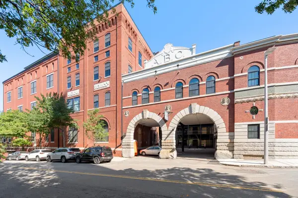 251 Heath St #217, Boston, MA 02130