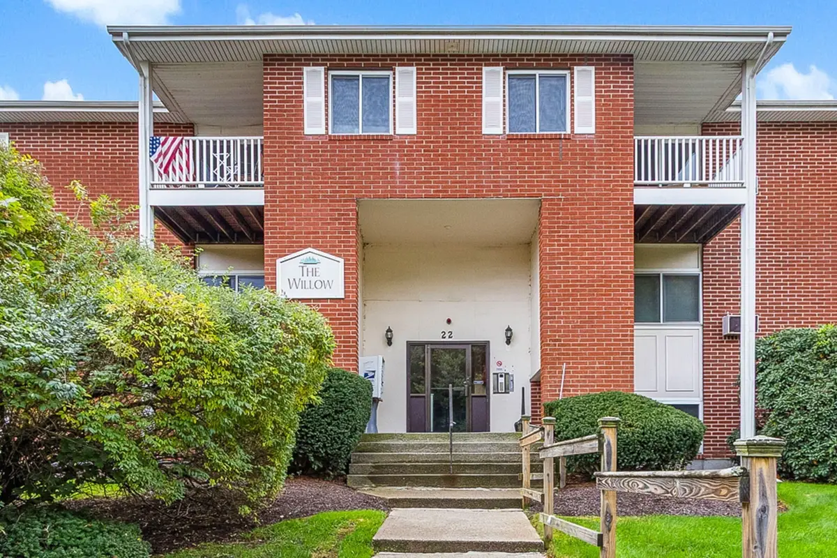 22 Dailey St #L, Attleboro, MA 02703 - #1