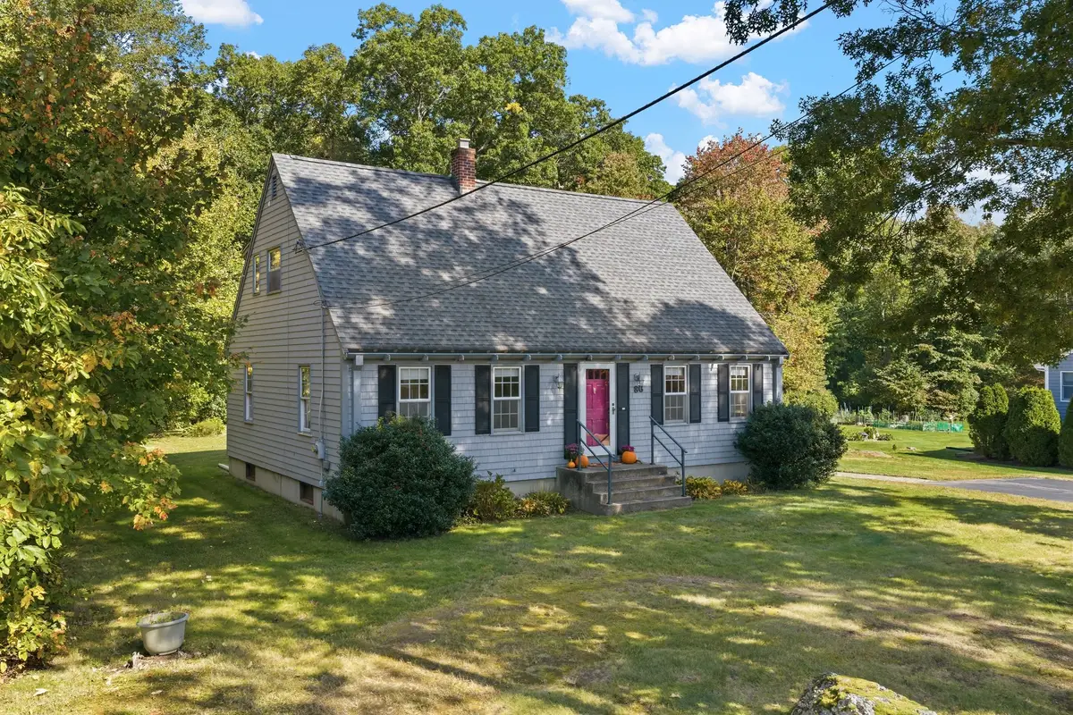 86 Delmage Rd, Swansea, MA 02777 - #1