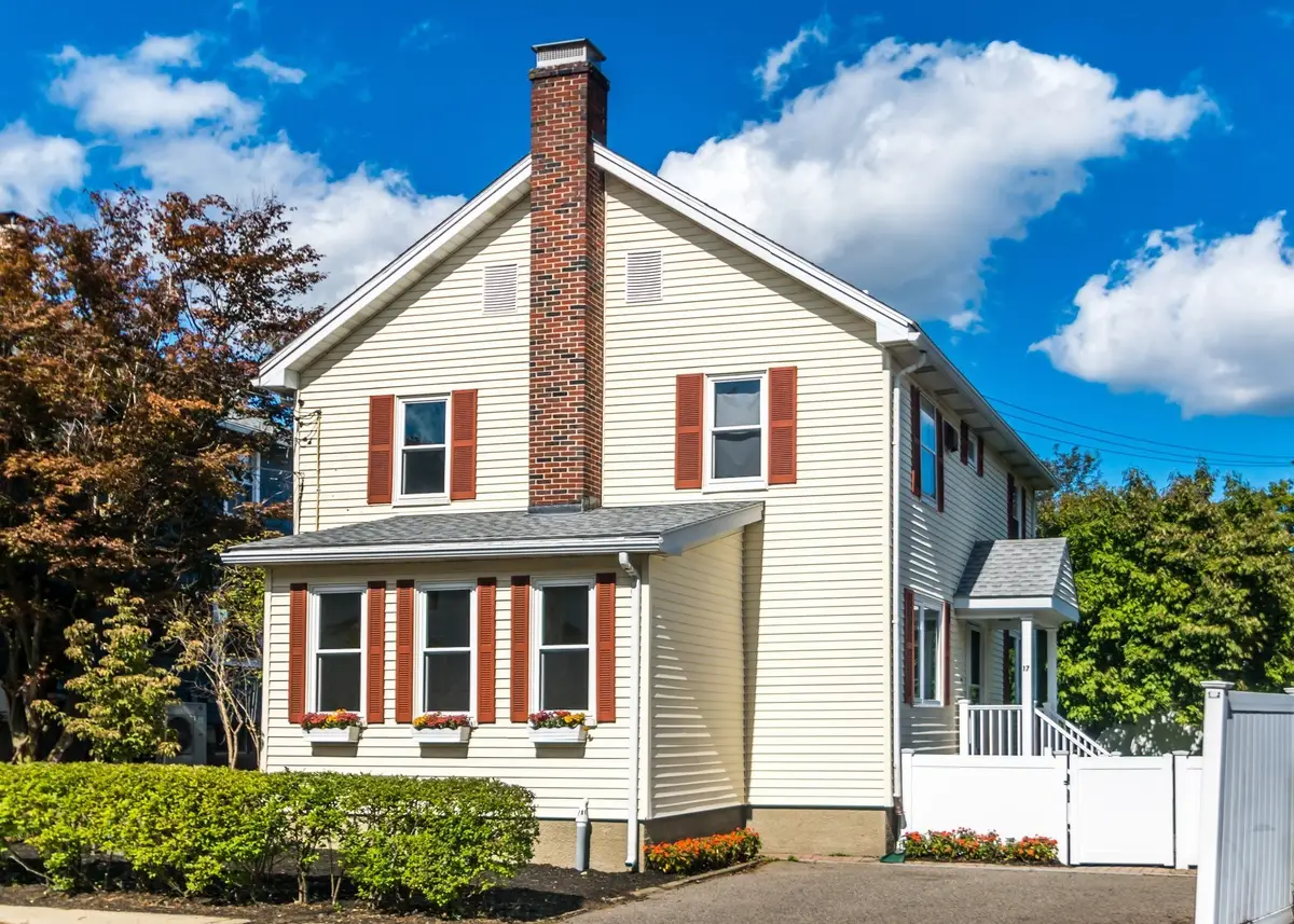 17 Hamblin Road, Waltham, MA 02453 - #1