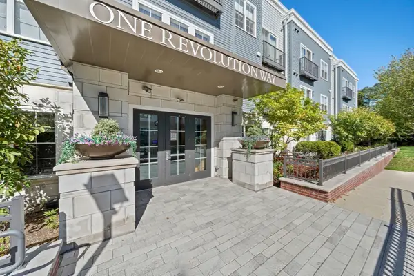 1 Revolution Way #305, Canton, MA 02021