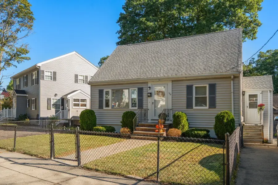 124 Windham Rd, Boston, MA 02136 - #2