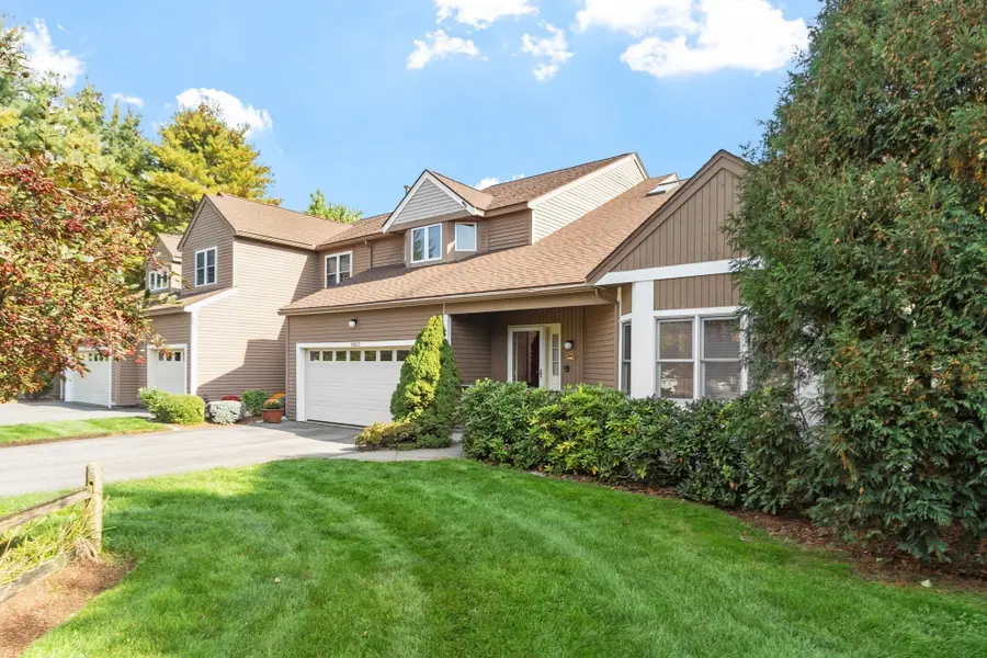 1102C Ridgefield Cir #1102C, Clinton, MA 01510 - #2