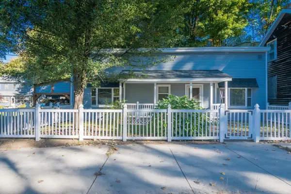 171 Main St, Russell, MA 01071