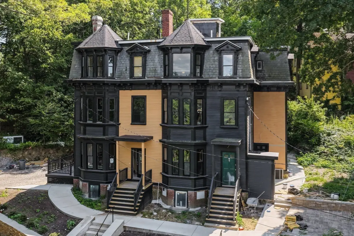 18 Yale Terrace #1, Boston, MA 02130 - #1