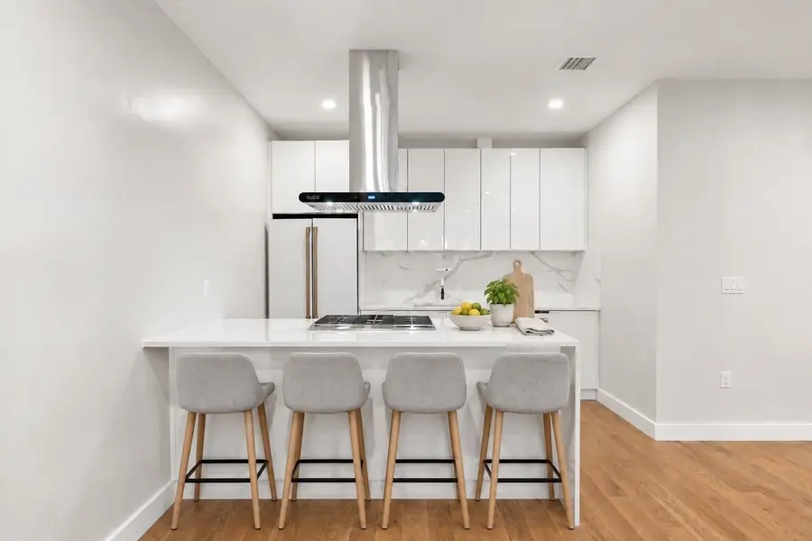 18 Yale Terrace #1, Boston, MA 02130 - #2