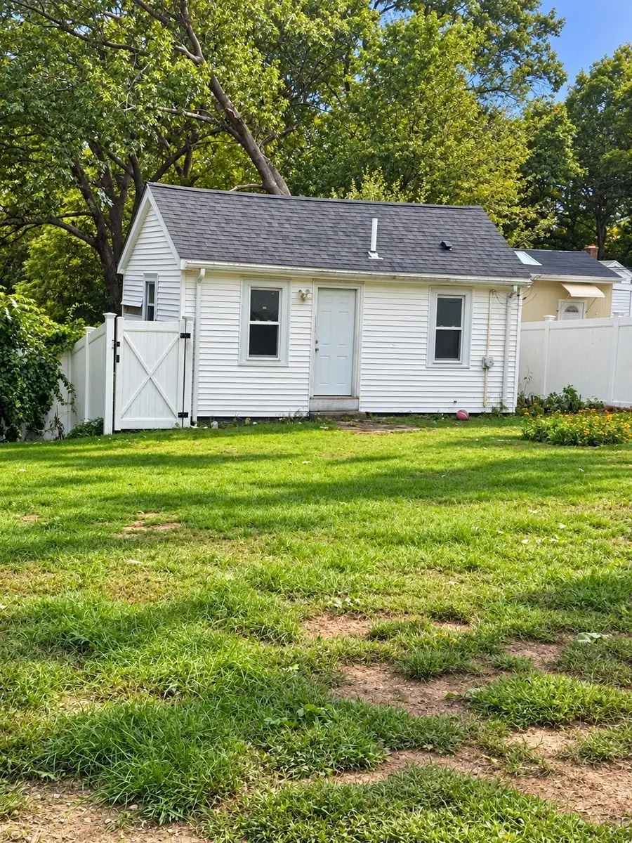 96 Birch St, Attleboro, MA 02703 - #3