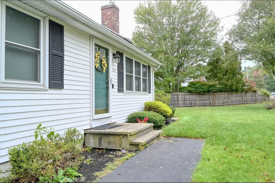 318 Essex St, Whitman, MA 02382 - #3