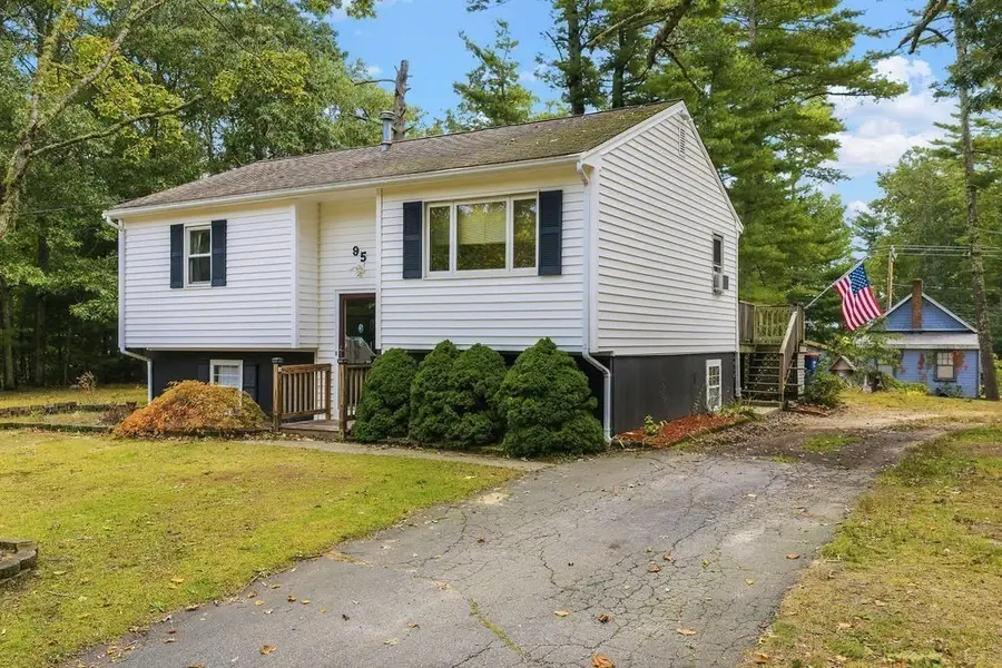 95 Mayflower Ln, Wareham, MA 02571 - #2