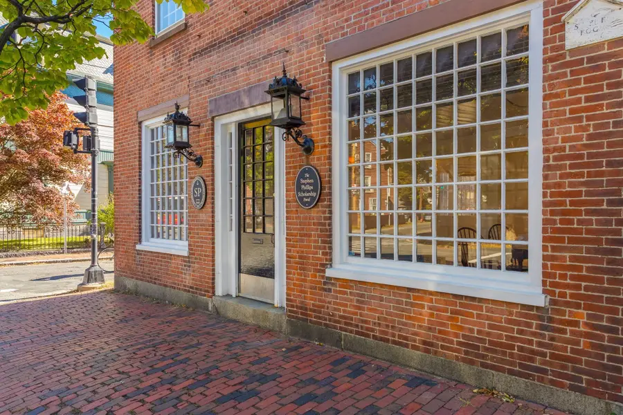 27 Flint #A, Salem, MA 01970 - #2