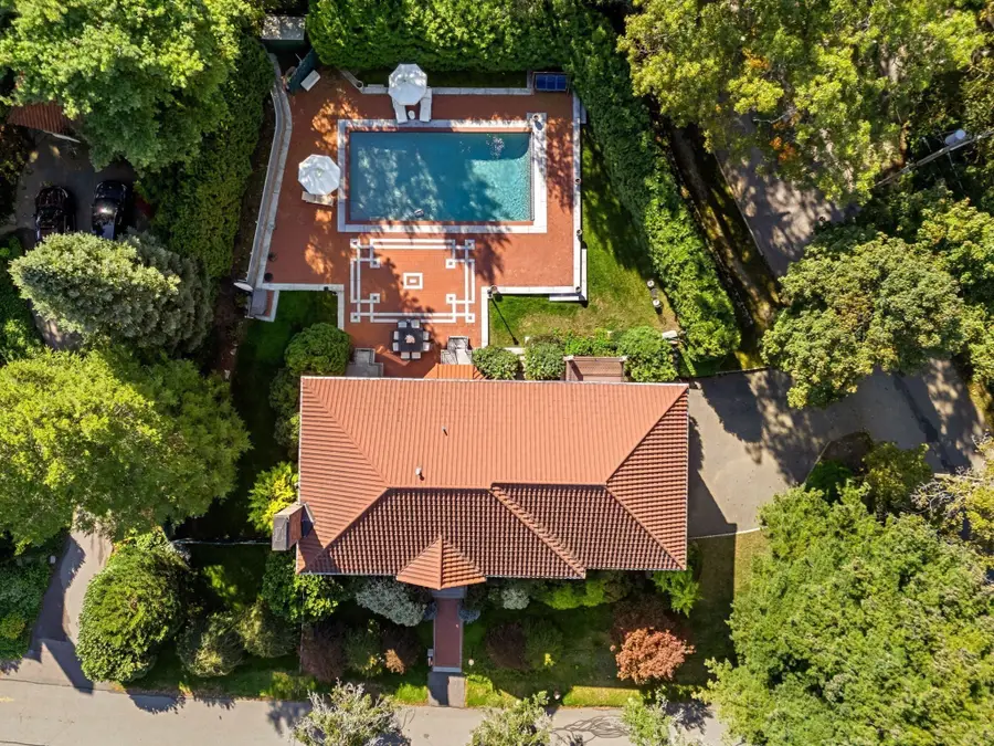 7 Monadnock Rd, Newton, MA 02467 - #3