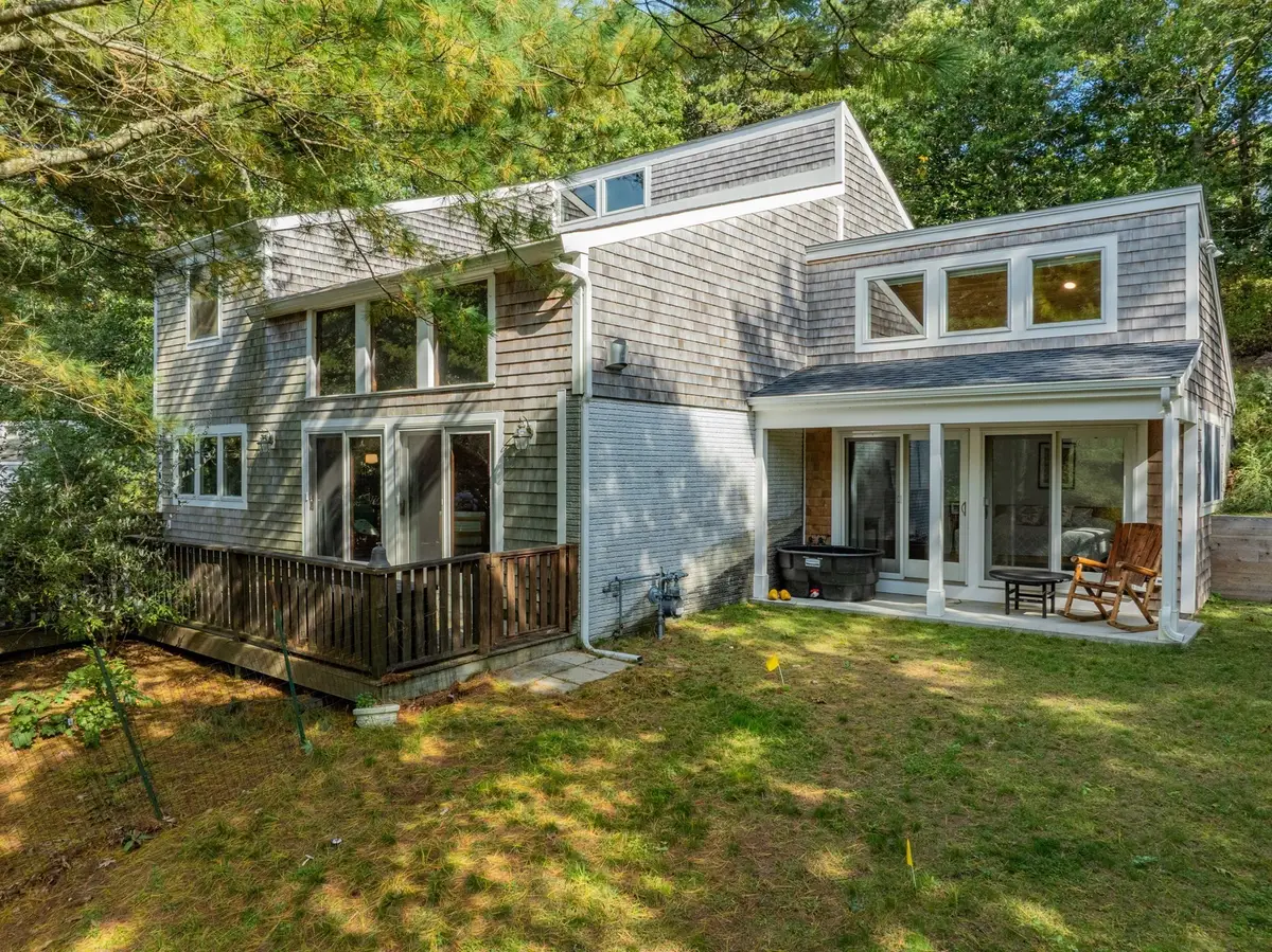 136 N Pond Dr, Brewster, MA 02631 - #1