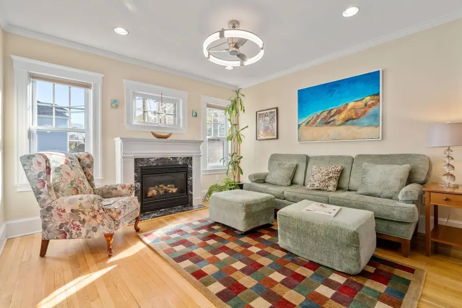 129 Hillside Road #2, Watertown, MA 02472 - #2