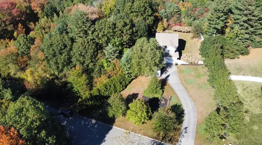 65 Arbor Rd, Uxbridge, MA 01569 - #2