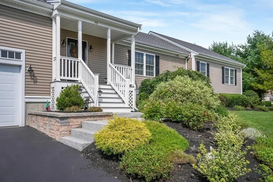 75 Bear Paw Trl #75, East Taunton, MA 02718 - #3
