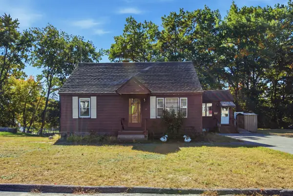 54 Capitol St, Methuen, MA 01844