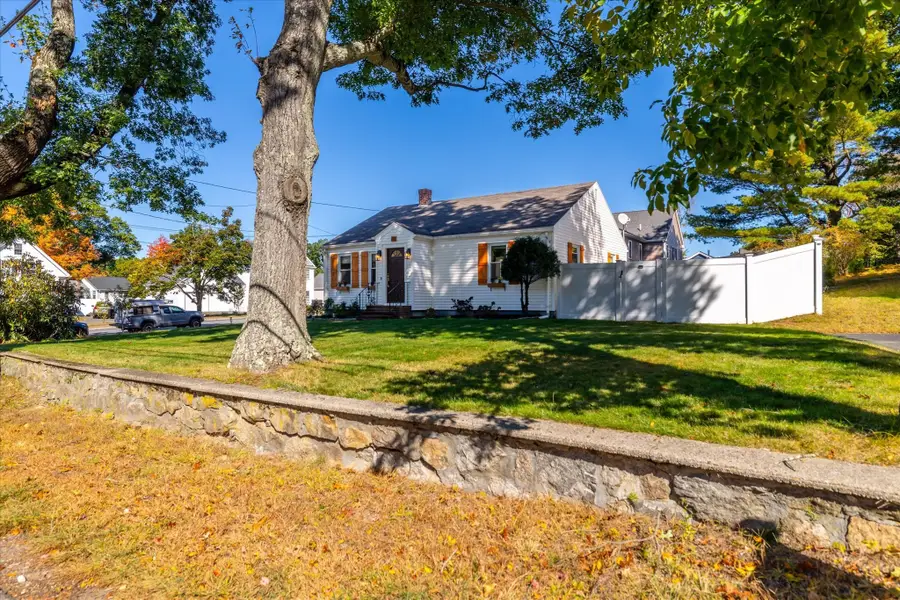 60 Mount Pleasant St, Milford, MA 01757 - #2