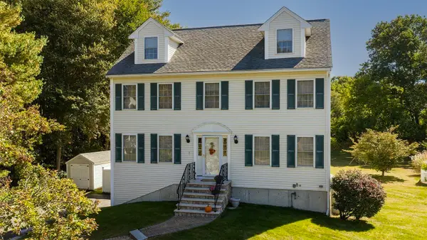 3 Etta Rd, Billerica, MA 01821